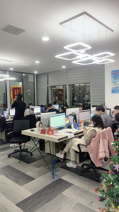 鼎億經濟信息咨詢 賦能決策，連接價值的信息橋梁